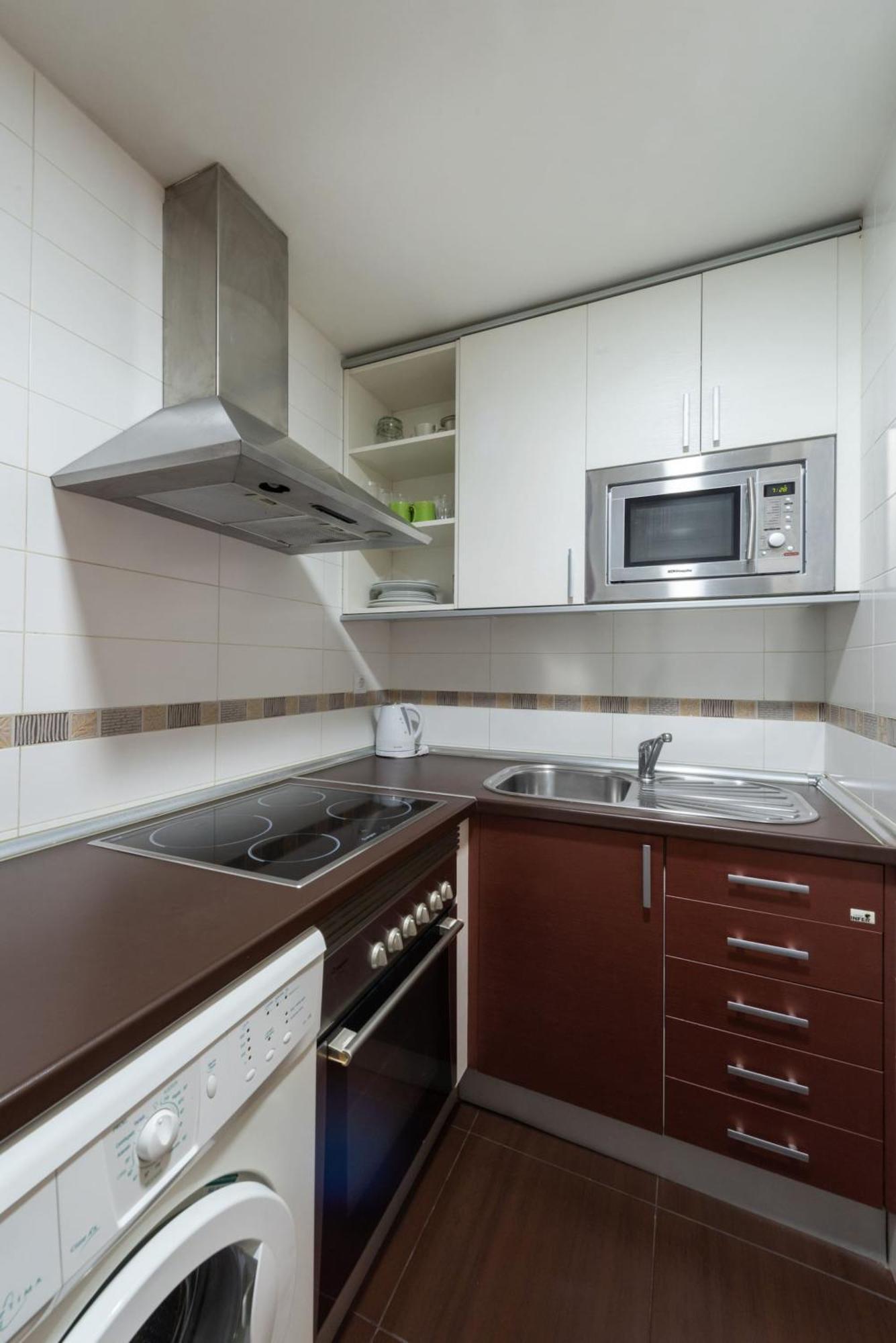 Apartamentos Day Madrid San Antonio Centro Gran Via Sol Malasana Zewnętrze zdjęcie