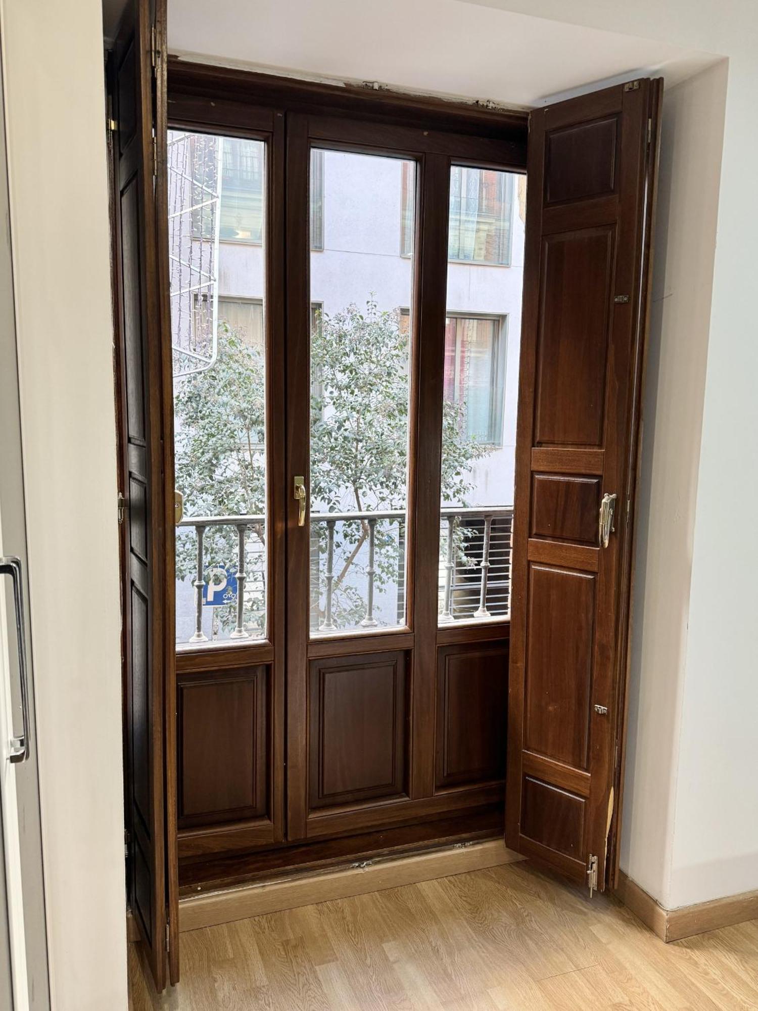 Apartamentos Day Madrid San Antonio Centro Gran Via Sol Malasana Zewnętrze zdjęcie